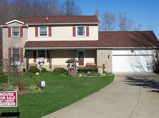 11280 Morningstar Ct, Newbury, OH 44065
