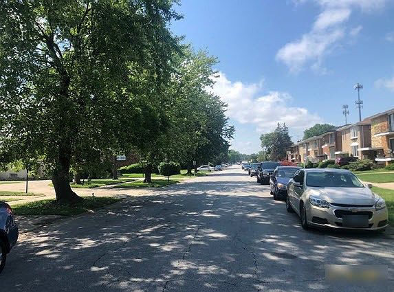 4th image of 386 Prairie Ave