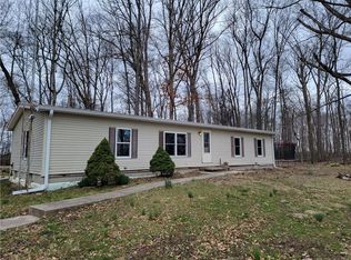 213 County Road 1600, Greenup, IL 62428