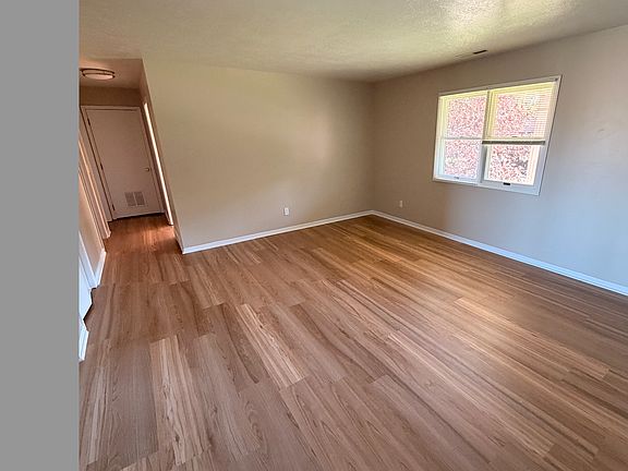 5th image of 8553 Pleasantwood Ave NW APT 6