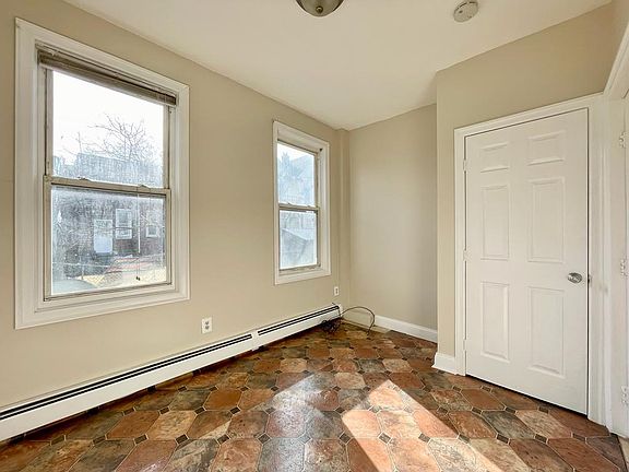 5th image of 399 Union St #1LL