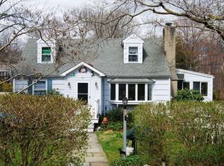 12 Mallory Hill Rd, Ridgefield, CT 06877