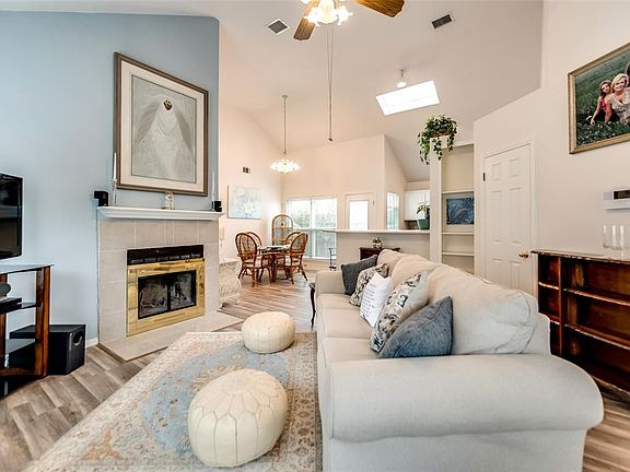 5th image of 6817 Honey Creek Ln