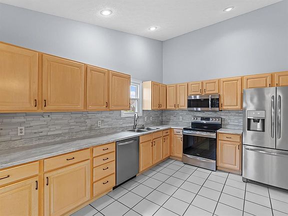 3rd image of 4349 Strickland Dr