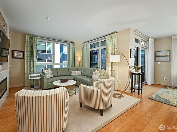 4th image of 1530 NW Market Street #412