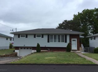 102 Garwood Dr, Scranton, PA