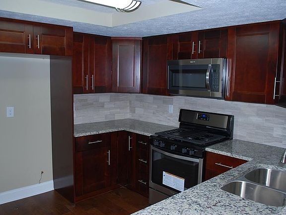 4th image of 6730 Timbers East Dr