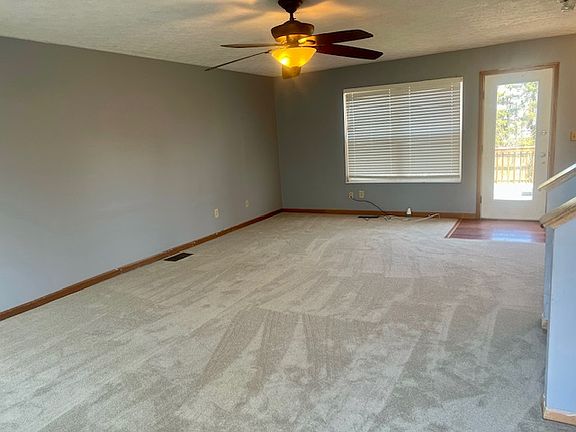 4th image of 2173 Farmland Dr