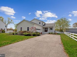 6146 Drum Point Rd, Deale, MD 20751