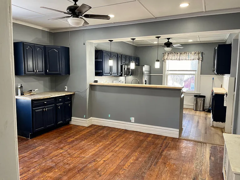 120 Columbia Ave #2 — Photo 4