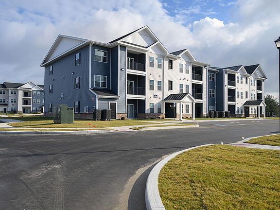 3rd image of 32051 Riverside Plaza Dr #6103