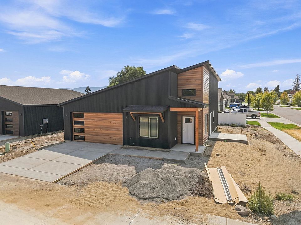 1st image of 17410 E Mission Ave
