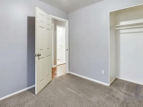 4th image of 17840 Goddard St