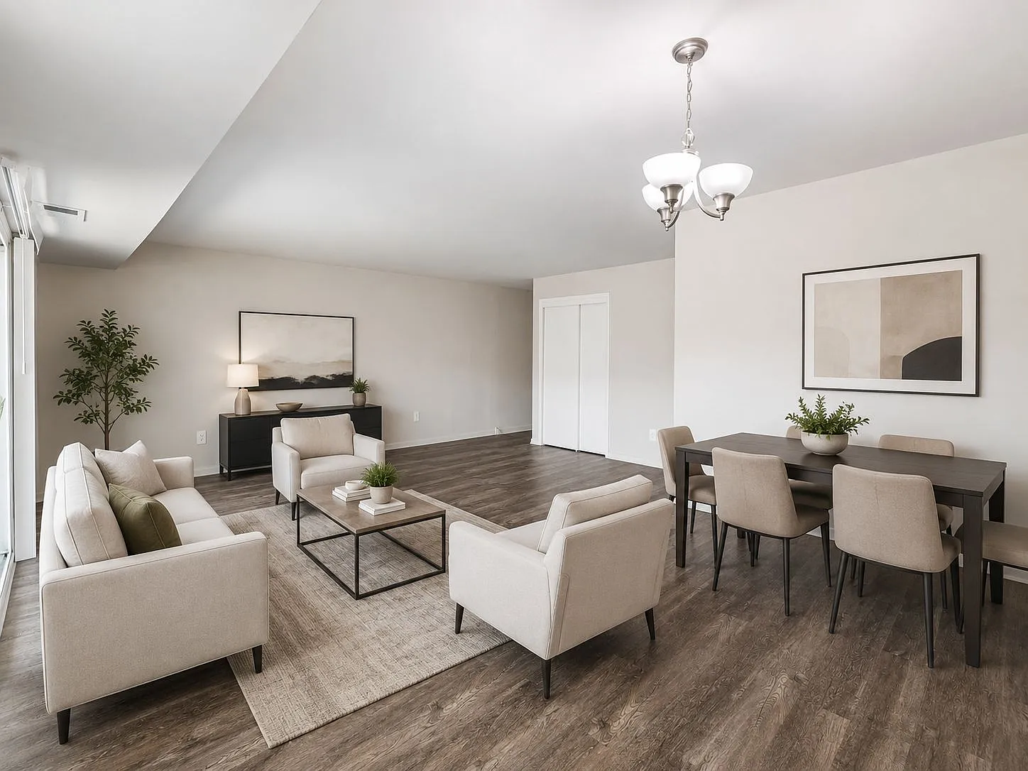 Fairways Apartment Homes — Photo 3