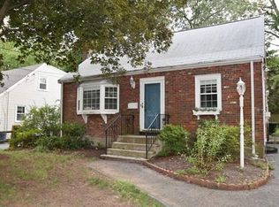 135 Taylor Ave, Dedham, MA 02026