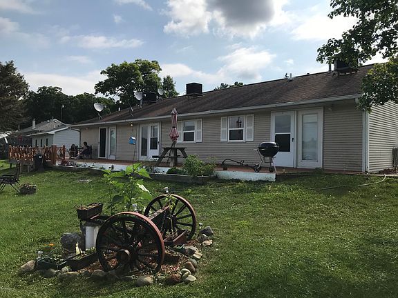 4th image of 2540 Oakwood Dr