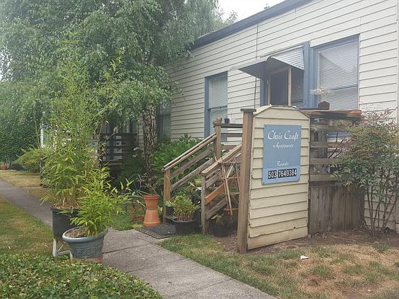 2nd image of 7320 SE Milwaukie Ave APT 6