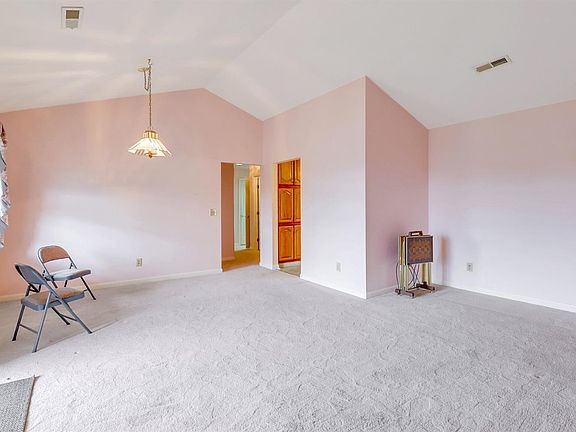 5th image of 5560 Westwood Northern Blvd #11