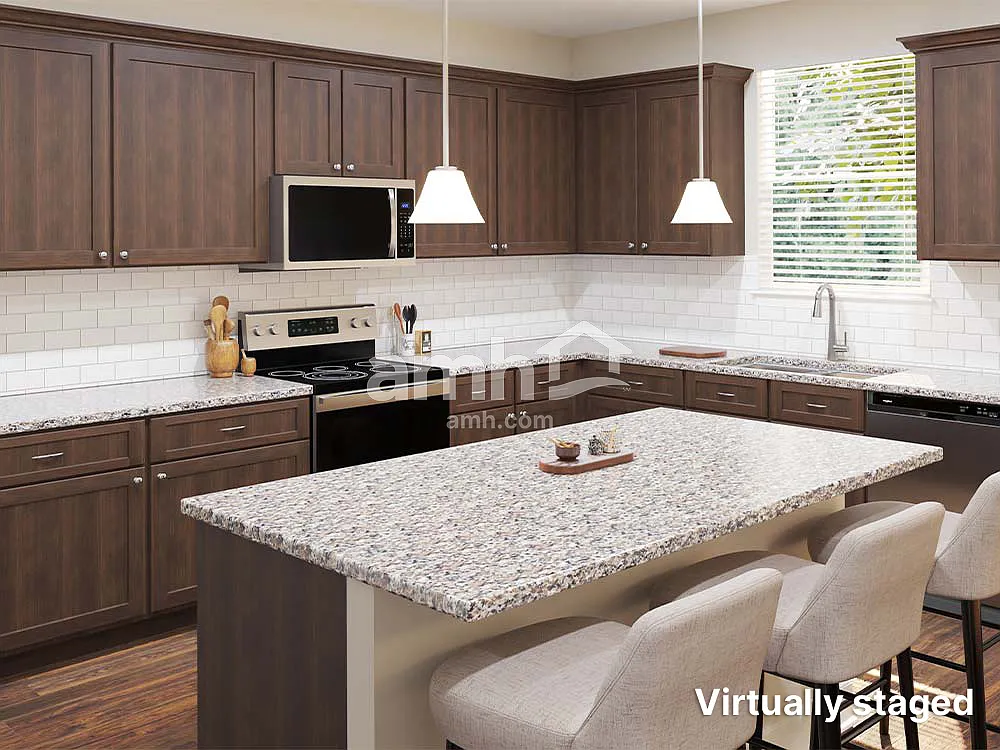 4 bed, 2.5 bath, 2326 sqft, $2,675 — Photo 4