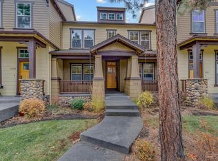 2613 NW Crossing Dr, Bend, OR 97703