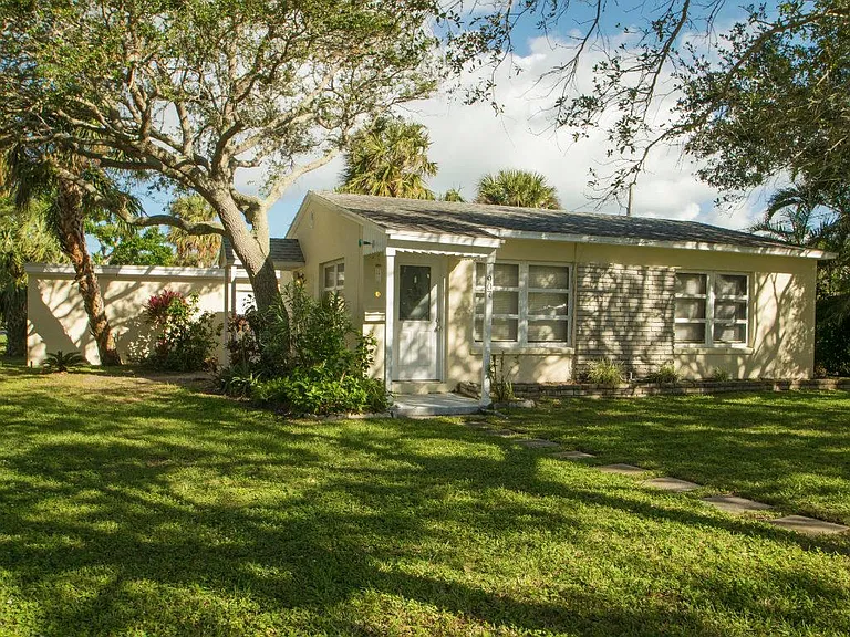 907 Ocean Pl — Photo 17
