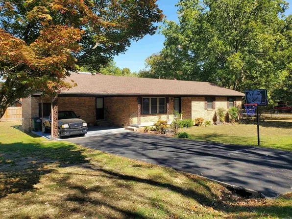 205 Hendrix St, Bald Knob, AR 72010