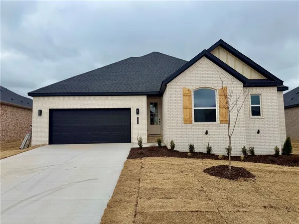 1813 Ferguson St, Pea Ridge, AR 72751