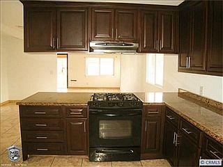 5th image of 1306 E 107th St