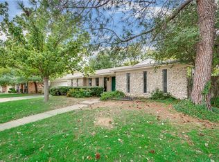 808 Overhill Dr, Hurst, TX 76053