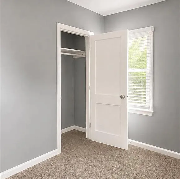 2196 Knoll Dr — Photo 6
