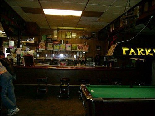3rd image of 413 N Park St