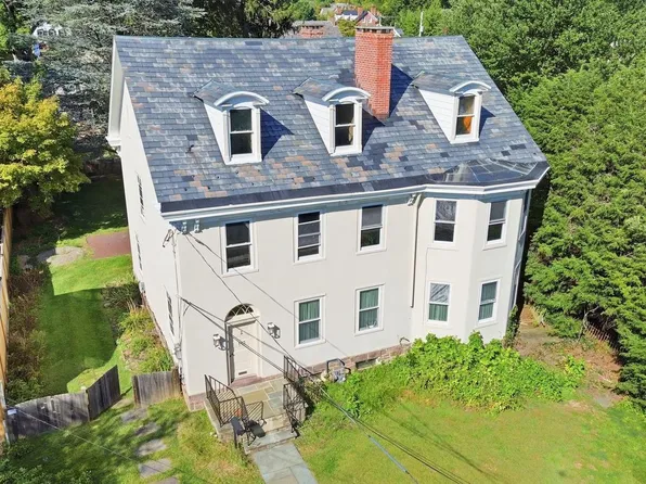 113 E Penn St, Newtown, PA 18940