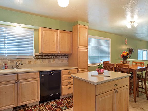 5th image of 2580 W Kamas Dr