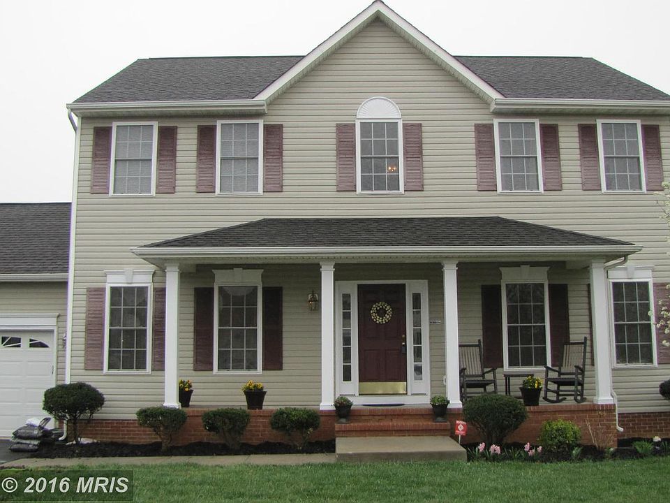 1st image of 83 Walnut Farms Pkwy