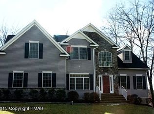 700 Kennedy Ct, East Stroudsburg, PA