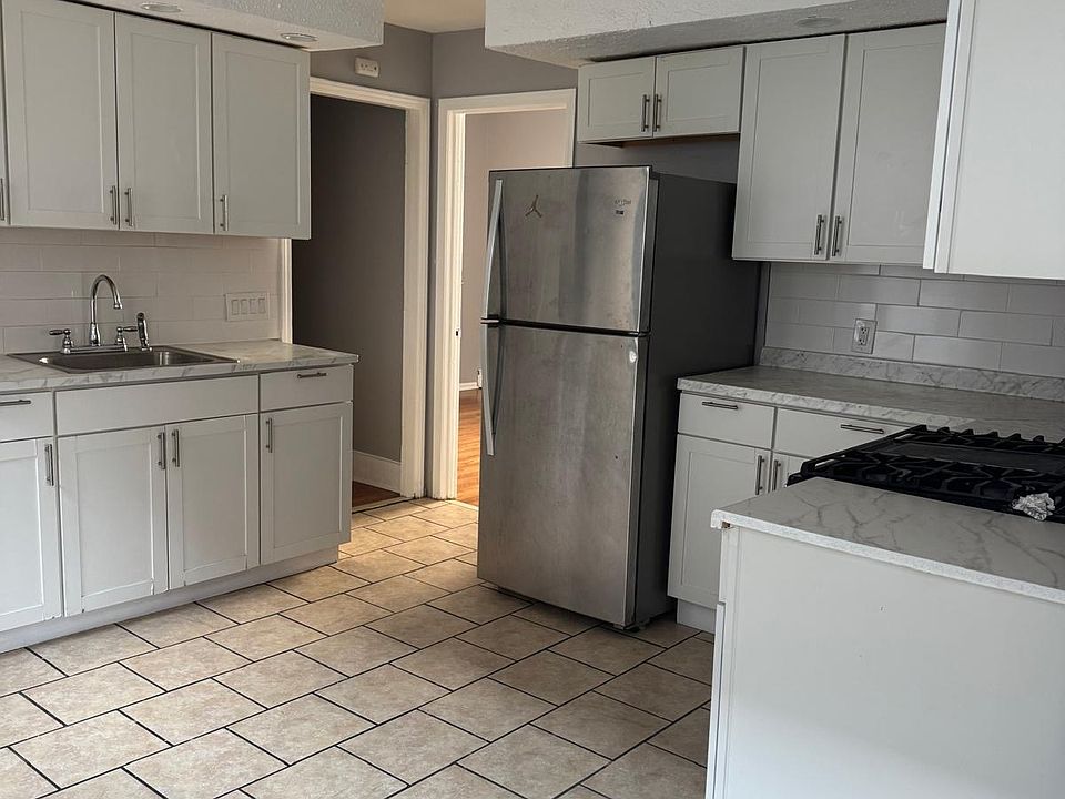 1st image of 272 Exchange St #2I