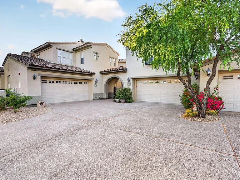 20802 Grayhawk Dr #1087 — Photo 7