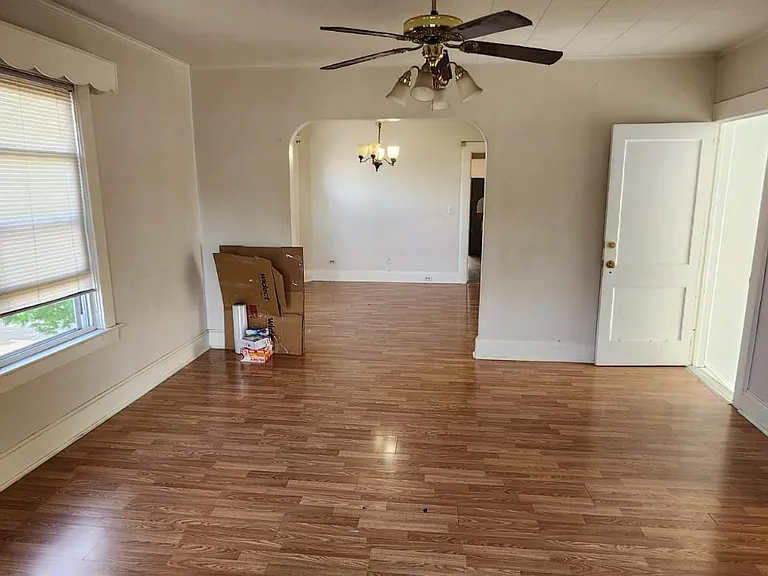423 Washington Ave #2 — Photo 15