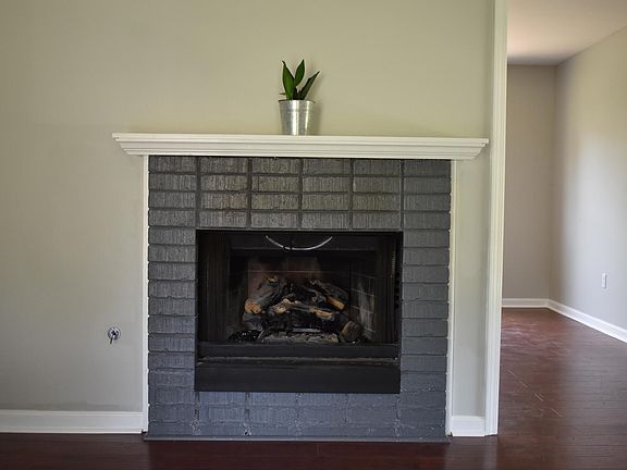 4th image of 3345 Fairmeadow Dr