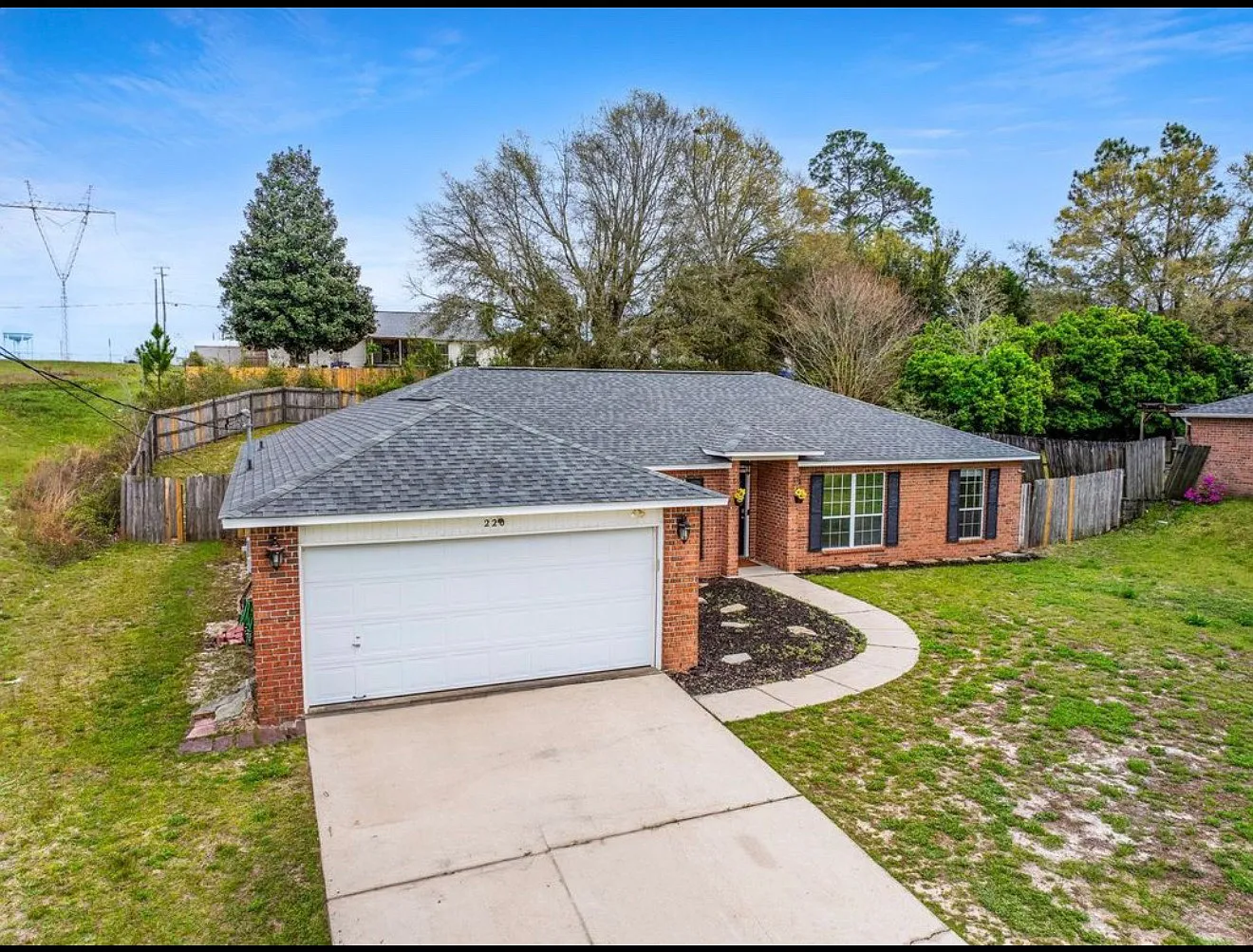 4 bed, 1896 sqft, $1,995 — Photo 1