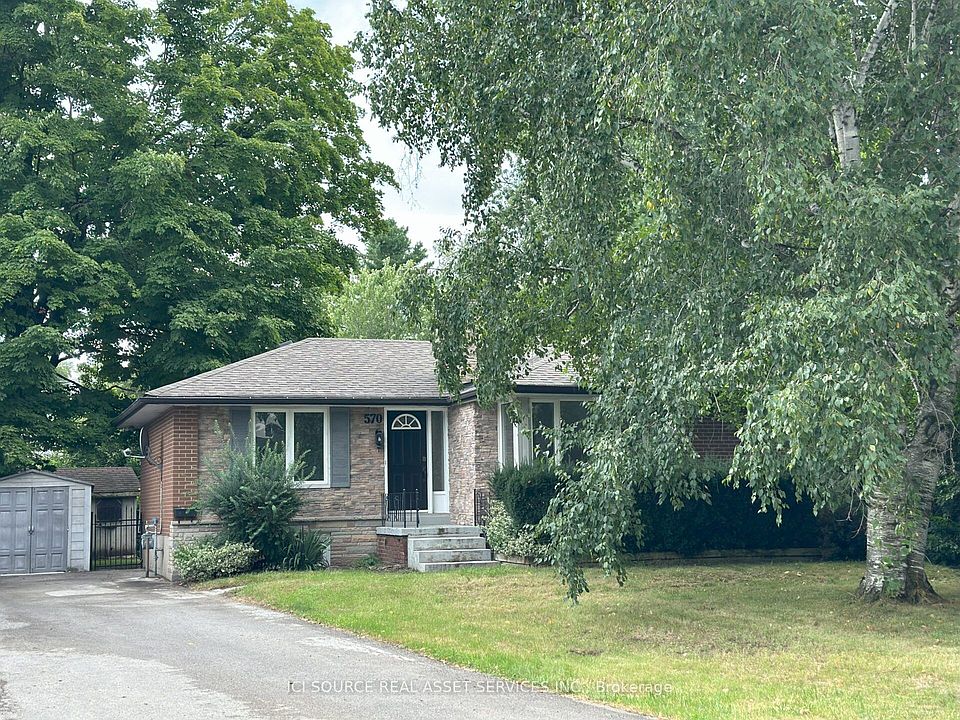1st image of 570 Wingrove Cres