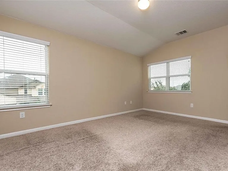 11600 Sewickley Ct S — Photo 22