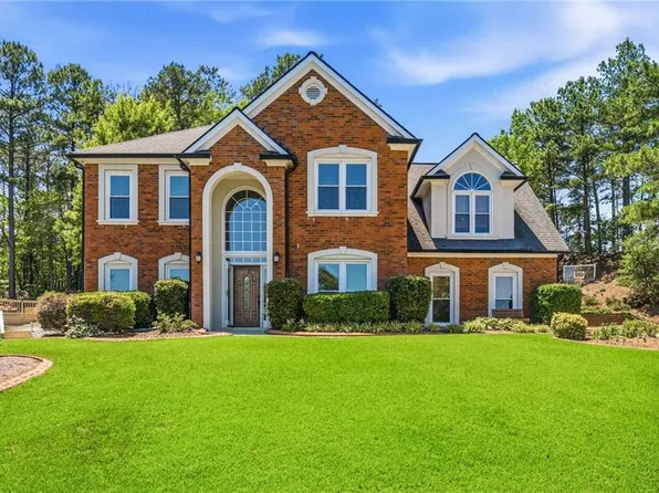 3050 Ridge Oak Dr, Suwanee, GA 30024