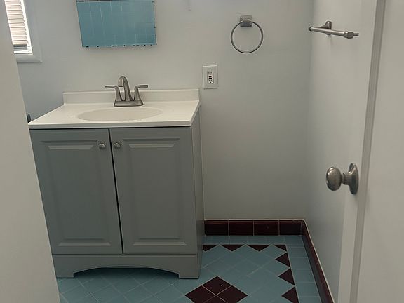 5th image of 731 N 16th St