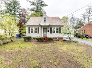 1208 Berkshire Ave, Springfield, MA 01151