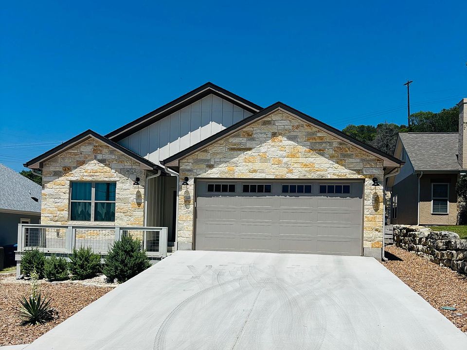 1st image of 1112 Norfolk Ln