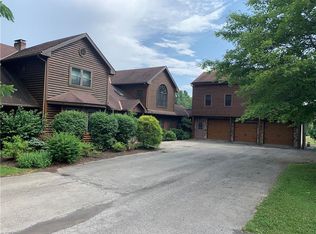 804 Achortown Rd, Beaver Falls, PA 15010