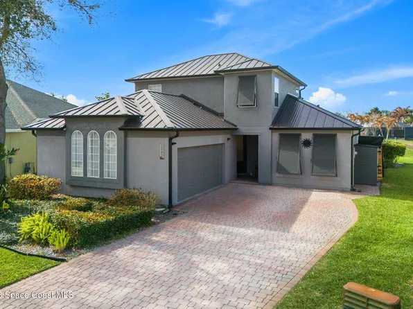 3243 Constellation Dr, Melbourne, FL 32940