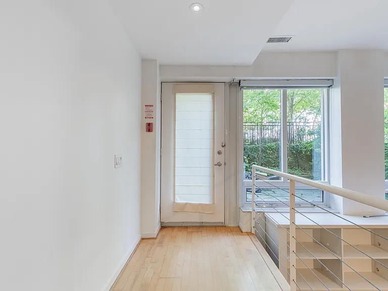 33 Price St #3 — Photo 25