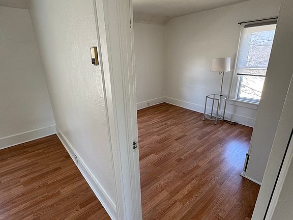 4th image of 1837 Ruddiman Dr #4